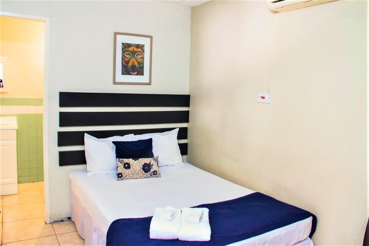 Eventuality B&B New Кингстън Екстериор снимка